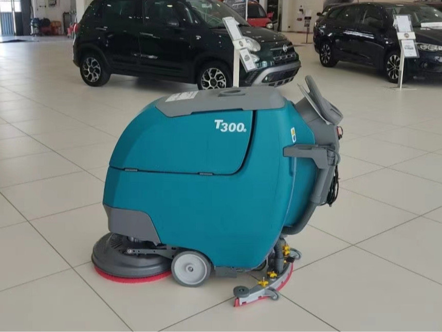 手推式洗地機(jī)遇故障，別慌，這樣處理