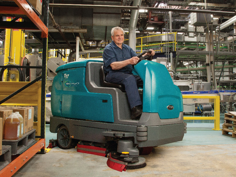 全自動駕駛式洗地機價格是多少？