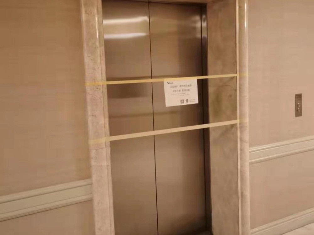 電梯消毒遭腐蝕，如何才能避免？